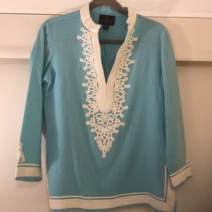 Women’s wool tunic